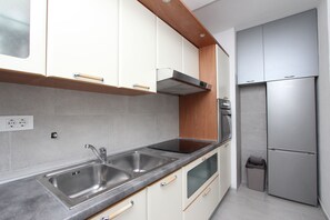Apartment, 2 Bedrooms | Private kitchen | Fridge, oven, stovetop, coffee/tea maker - Apartment Stellina (Rovinj)