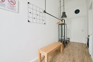 Iron/ironing board, free WiFi, bed sheets - Standard Apartment by Hi5 - Gellert Spa Area (Budapest)