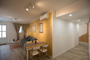Lägenhet Standard - 1 sovrum - terrass | 1 sovrum, strykjärn/strykbräda, gratis wi-fi och sängkläder