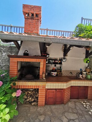 Aire de pique-nique/barbecue