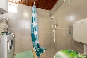 Bathroom - Dominium Old City Suite (Dubrovnik)