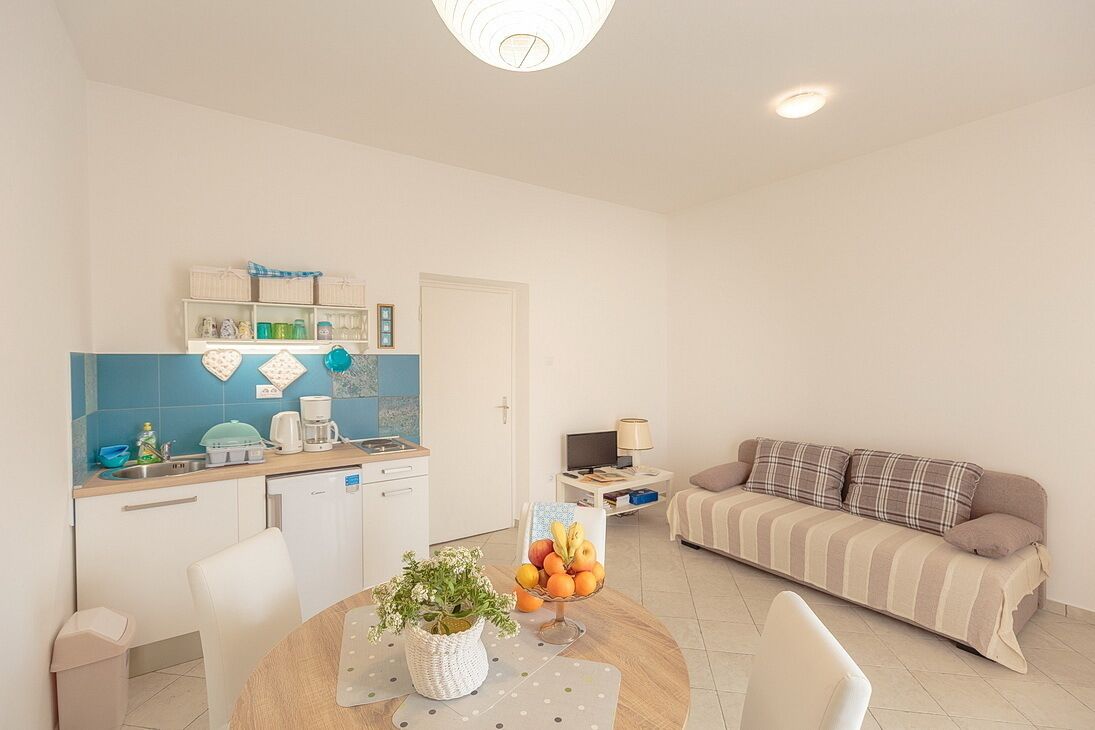 Standard Apartment, 2 Bedrooms, Balcony | Living room | TV