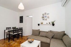 Standard Apartment, 1 Bedroom | Living room - Nives Central Lodge (Dubrovnik)