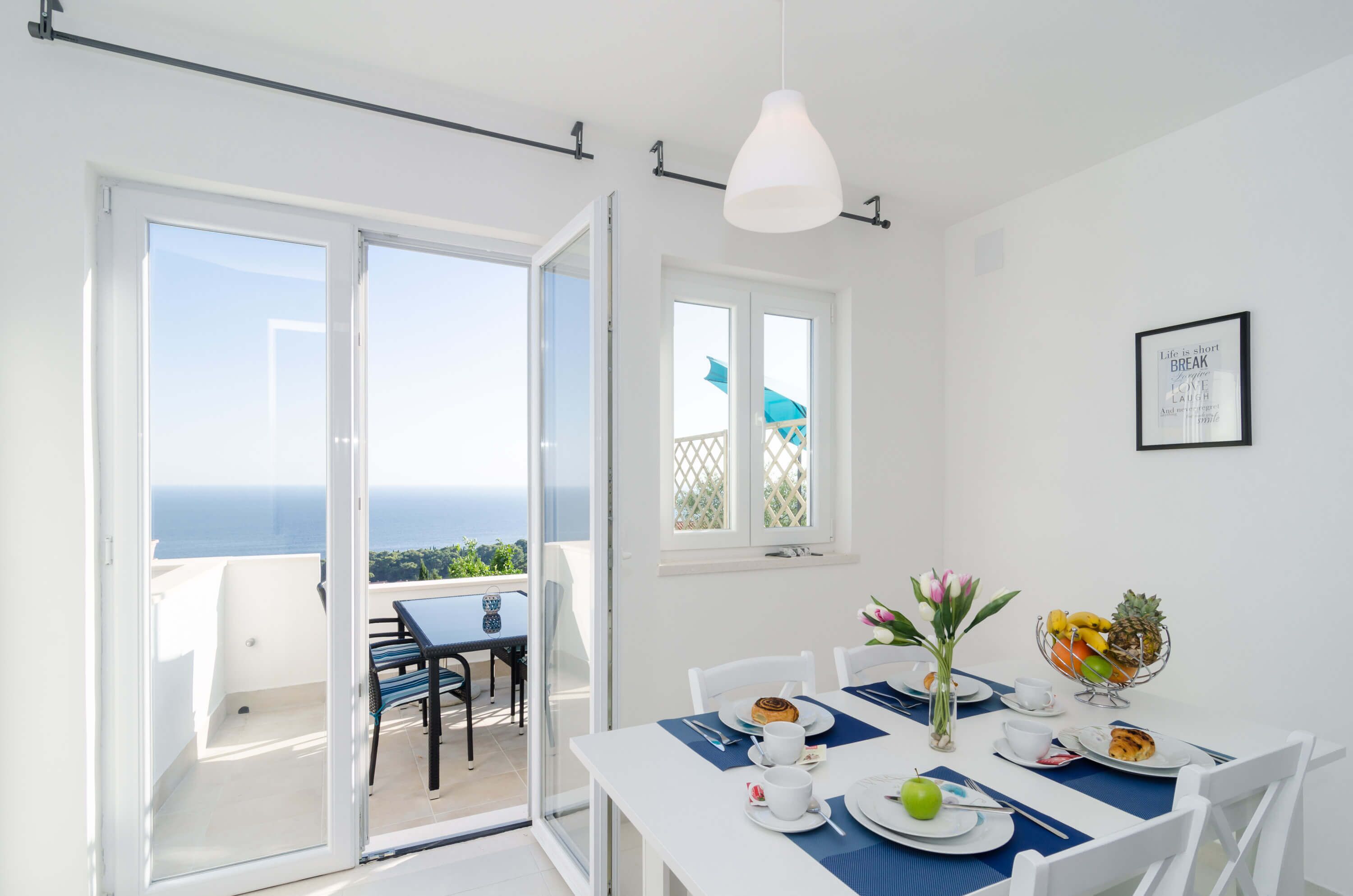 Standard Apartment, 1 Bedroom, Balcony, Sea View | Living area