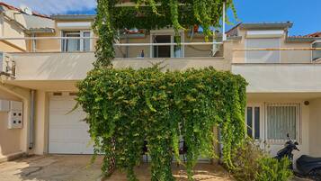 Fachada del alojamiento