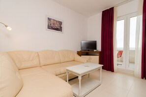 Standard Apartment, 1 Bedroom, Balcony, Sea View | 1 bedroom, free WiFi, bed sheets