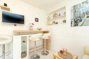 In-room dining - Guest House Steel (Dubrovnik)