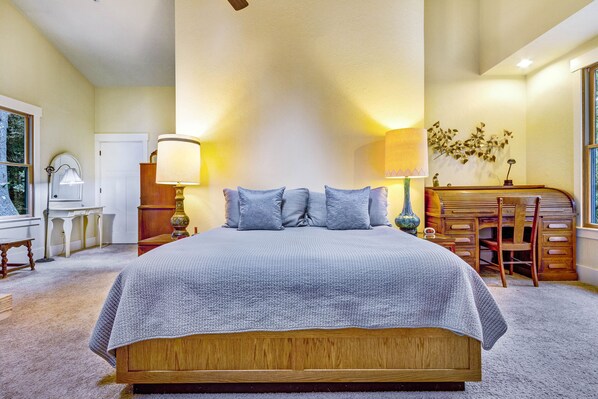 2 عدّة غرف نوم ومكواة/لوح كي وخدمة الإنترنت وملاءات أسرّة