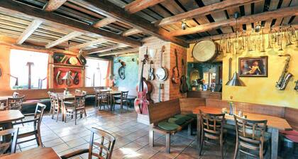 Cosy apartment for 4 guests with WIFI, TV and pets allowed