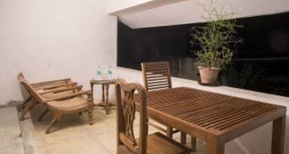 Saral Resort - Near Serenity Beach and Auroville Beach