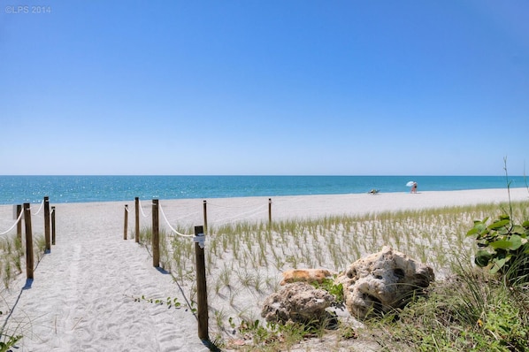 Am Strand, Liegestühle