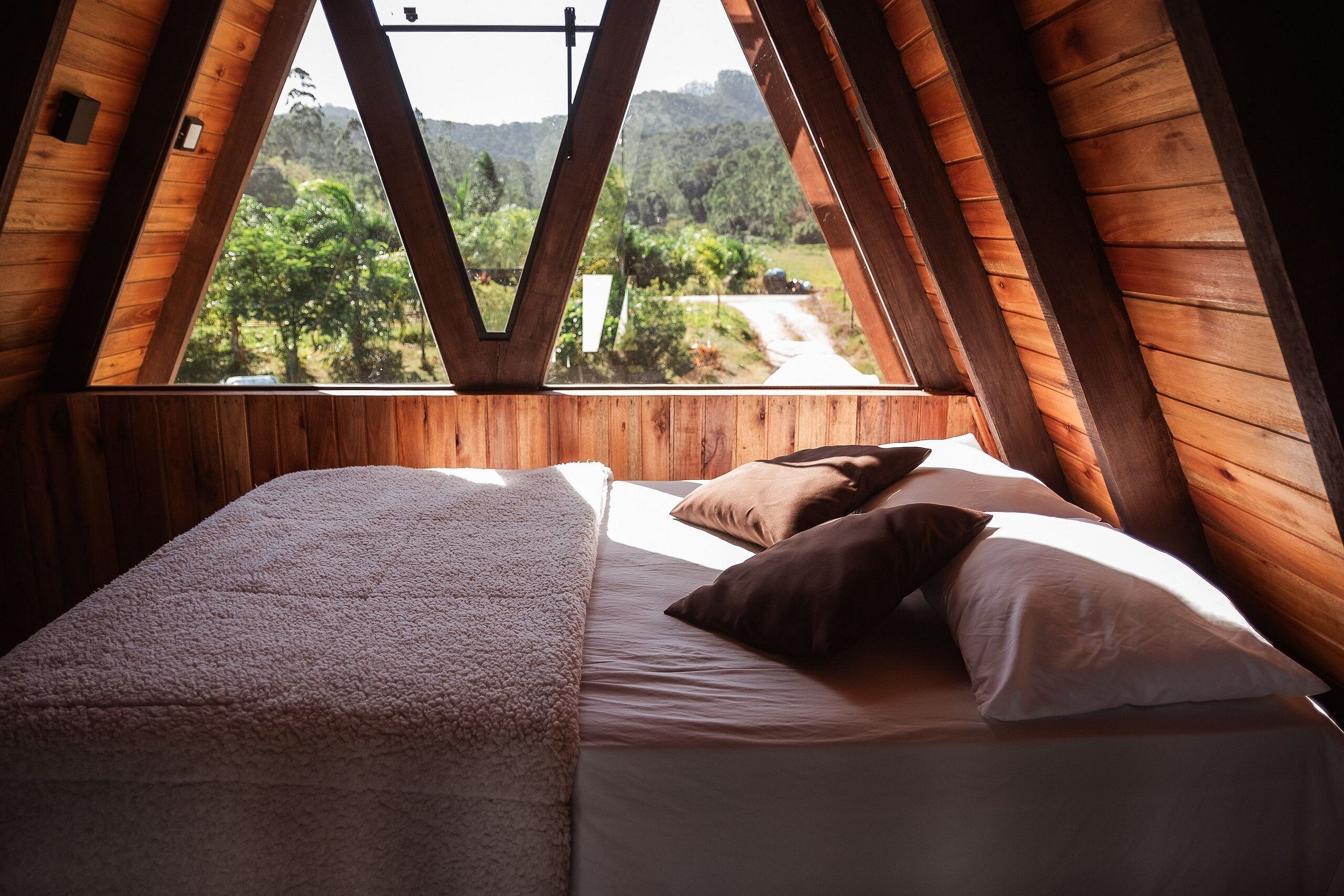 Chalé Suíço com Banheira de Hidromassagem - Pousada Sestrem | 高档床上用品、免费 WiFi