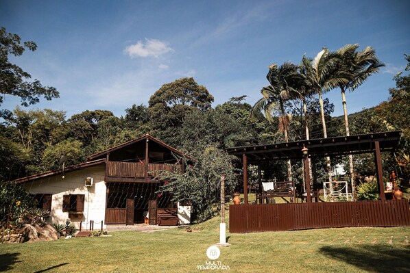 Premium Cottage | Property grounds