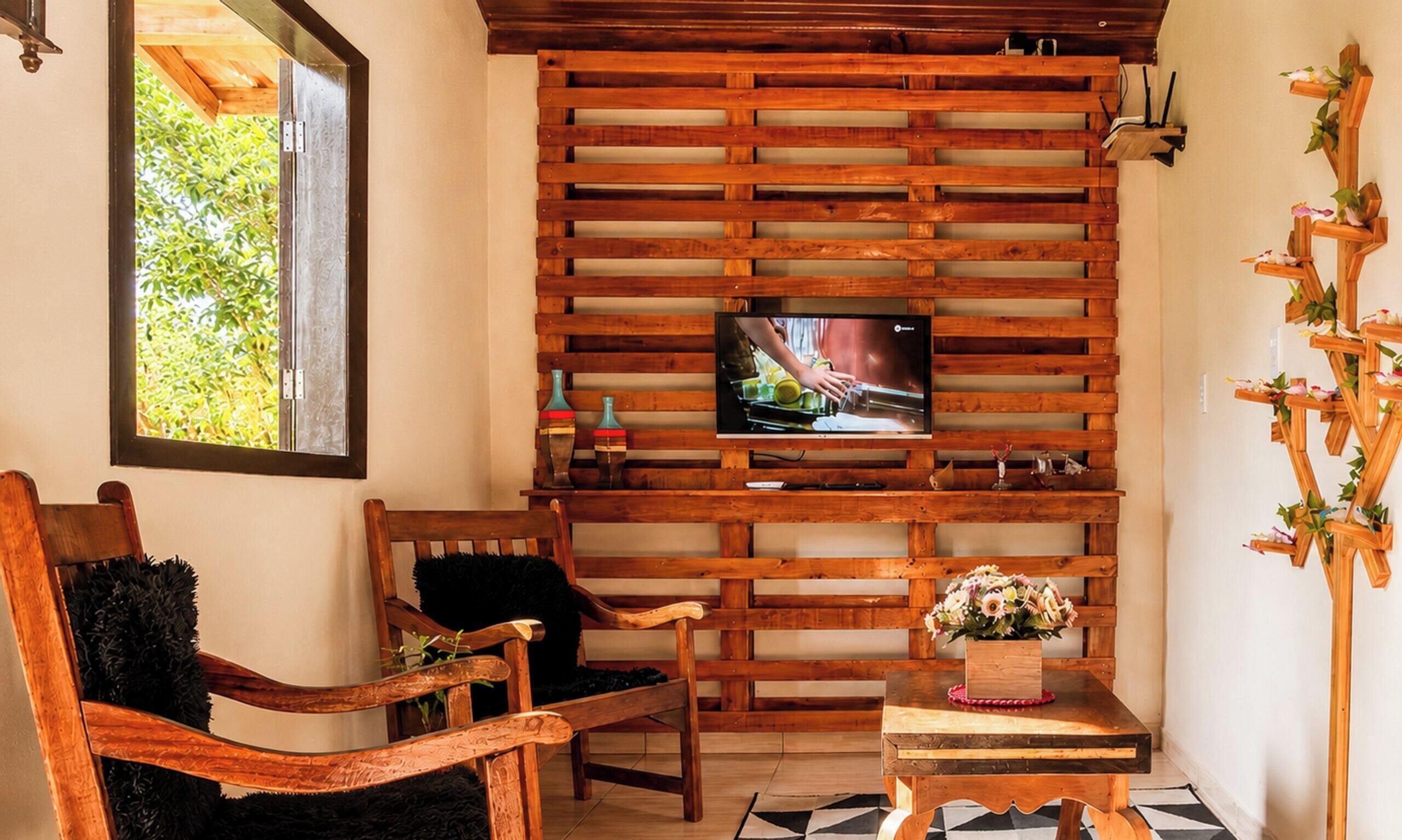 Cottage Premium | TV