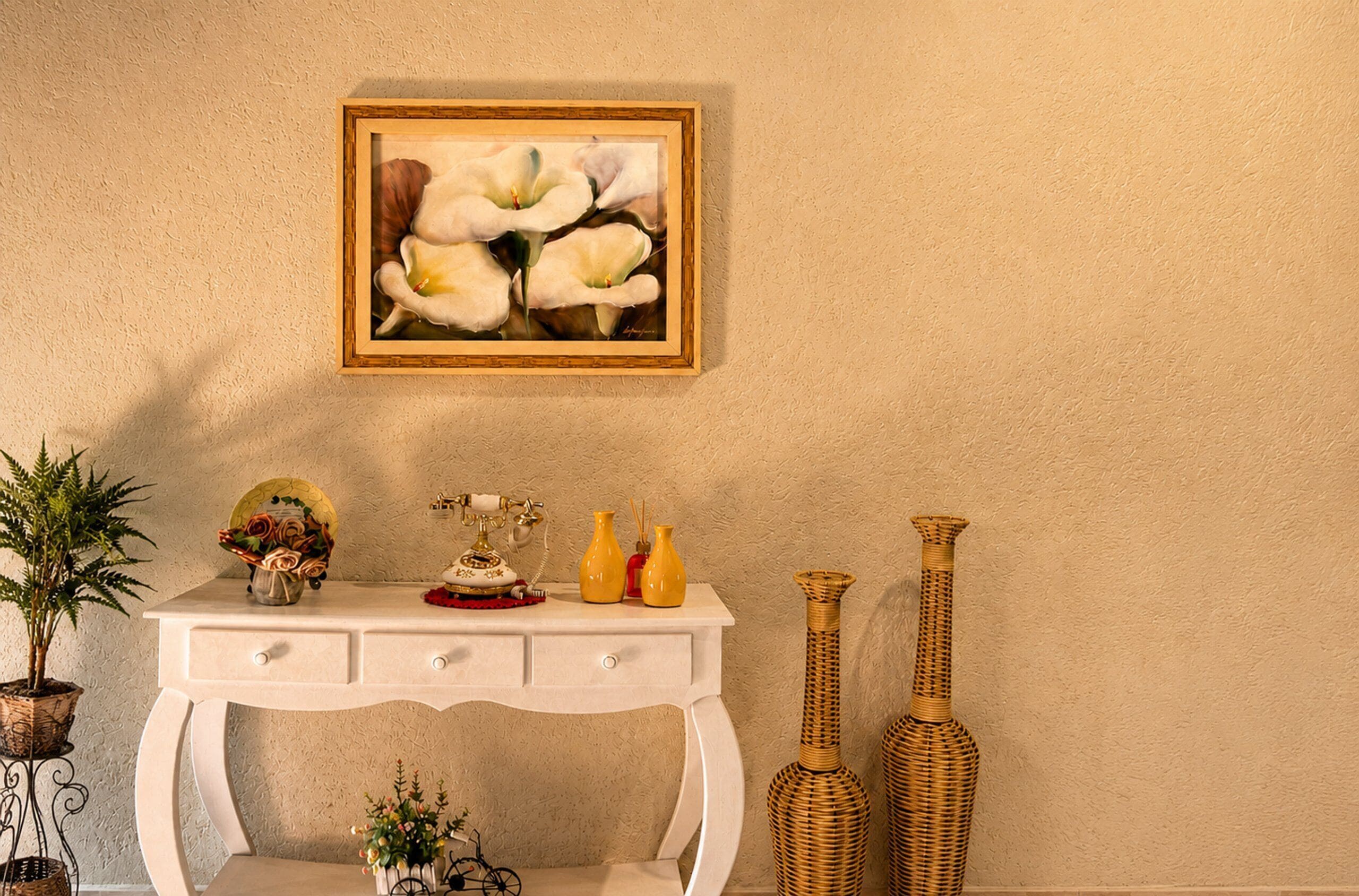 Premium Cottage | Living area | TV