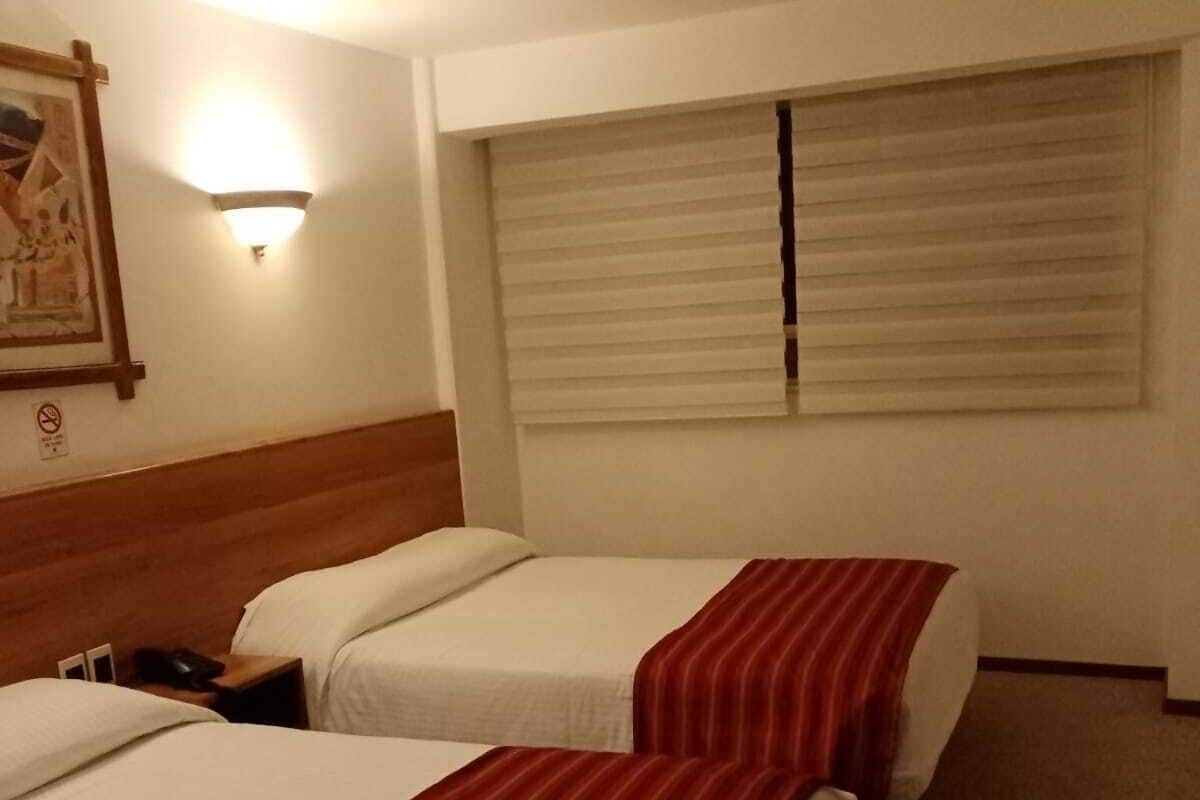 Habitación cuádruple familiar | Tabla de planchar con plancha y wifi gratis