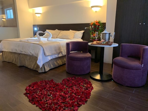 Suite | Iron/ironing board, free WiFi - Hotel Posada San Miguel (San Martin Texmelucan)