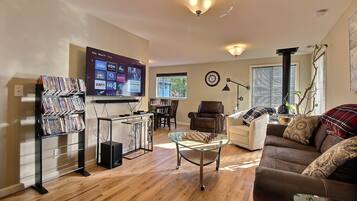 TV connectée, jeux vidéo, lecteur de DVD, vidéothÚque