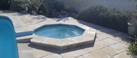 Piscina externa