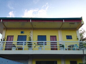 Exterior - Modern Studio In Taytay  With Fast WiFi (Taytay)