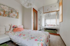 1 bedroom, desk, iron/ironing board, free WiFi
