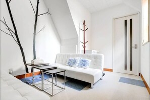 薄型テレビ、Netflix、ストリーミングサービス