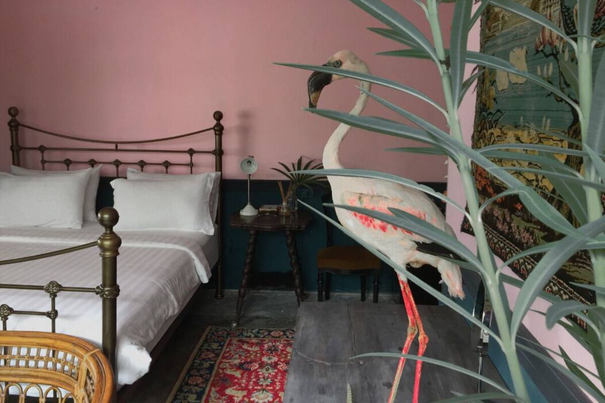No.5 The Flamingo | Safe på rommet, wi-fi (inkludert) og individuelt dekorert