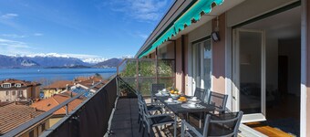 Appartamento Il Golfo Lake View, Laveno Mombello, Italy