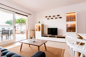 TV, DVD player, stereo