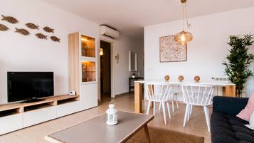 Télévision, lecteur de DVD, chaßne hi-fi