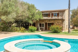 Pool - Country Home "Mirabo Ramonet" with Mountain View, Wi-Fi, Pool, Garden & Terrace (Cas Concos)