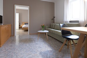 Living area - Lovingly Furnished Apartment with Balcony and Stunning Mountain Views at Residence Margreth (Marling)