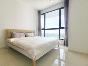 Apartment, 2 Bedrooms | Individually furnished, desk, iron/ironing board - The M Macrolink Hijauan Medini (Iskandar Puteri)