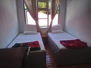 Standaard Twin kamer, niet-roken, privébadkamer | Gratis wifi, beddengoed