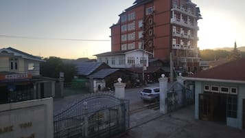 Quang cảnh nhìn từ nơi lưu trú