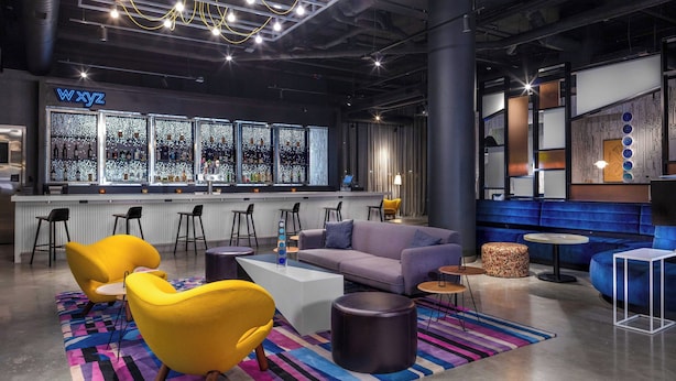 酒吧（店内）