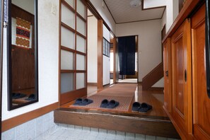 Interior entrance - Classic Japan Living Asama (Fujikawaguchiko)