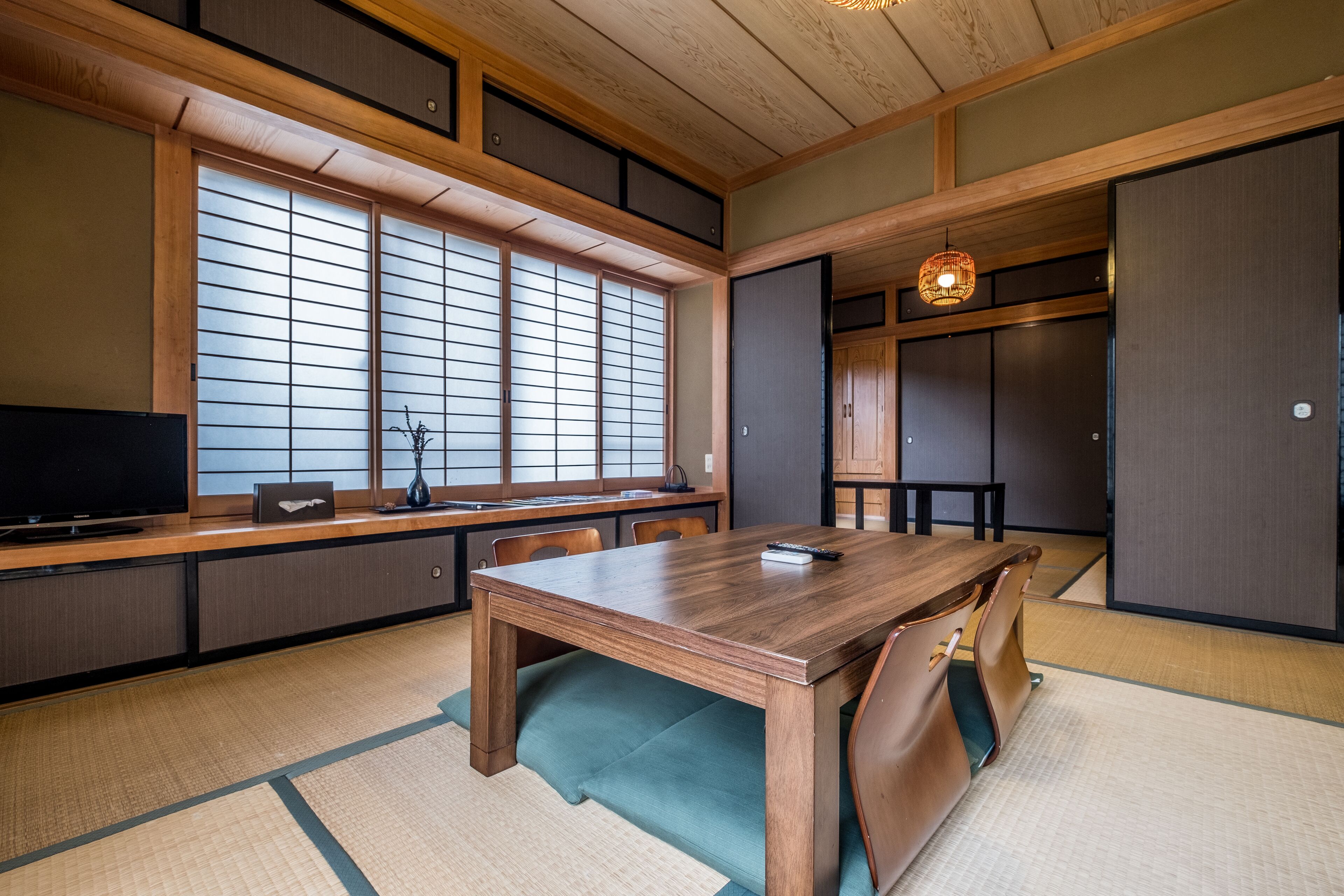 Private Vacation Home | Living room