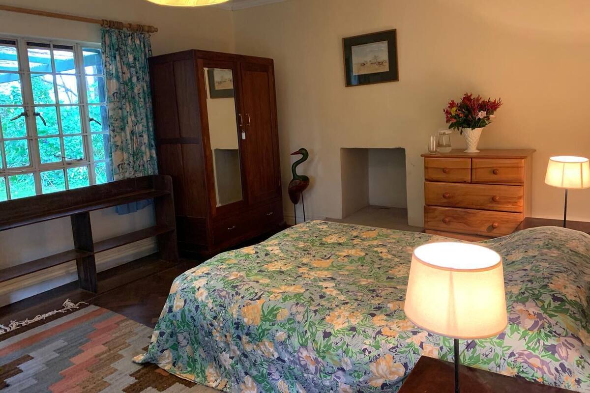 Bureau, accès au Wi-Fi (inclus), décor unique, ameublement unique