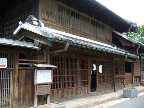 1 # Disneyland 6 minutes / To Tokyo Station 13 minutes / wifi / 24 hour supermarket nearby /