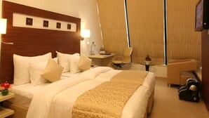 Deluxe Room - Hotel Suncity Premiere (Mumbai)