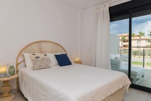 3 dormitorios, tabla de planchar con plancha, wifi gratis y ropa de cama