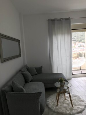 Living room - Andea's Lux Apartment (Budva)