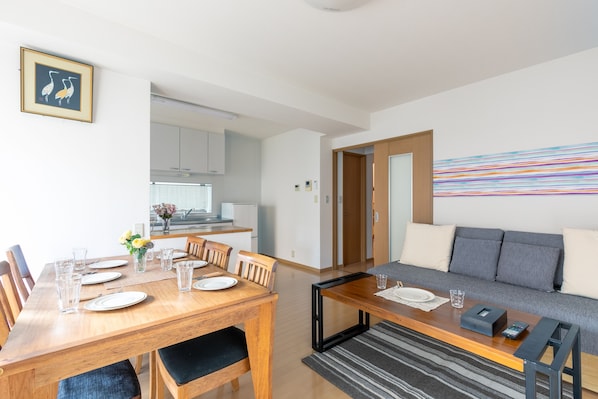 House | Living area | Flat-screen TV