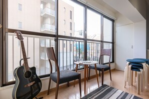 ハウス | 8 室のベッドルーム、アイロン / アイロン台、WiFi (無料)
