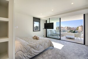 4 sovrum, värdeförvaringsskåp på rummet och strykjärn/strykbräda