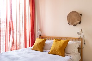 4 Schlafzimmer, Bügeleisen/Bügelbrett, kostenloses WLAN, Bettwäsche