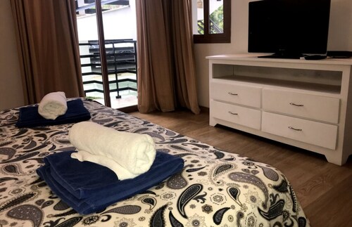 Sybaris Presidential Suites Collection (Gold Properties) 2