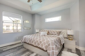 3 slaapkamers, een strijkplank/strijkijzer, gratis wifi