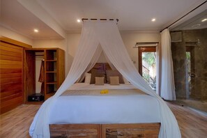 2 Schlafzimmer, Zimmersafe, Bügeleisen/Bügelbrett, WLAN